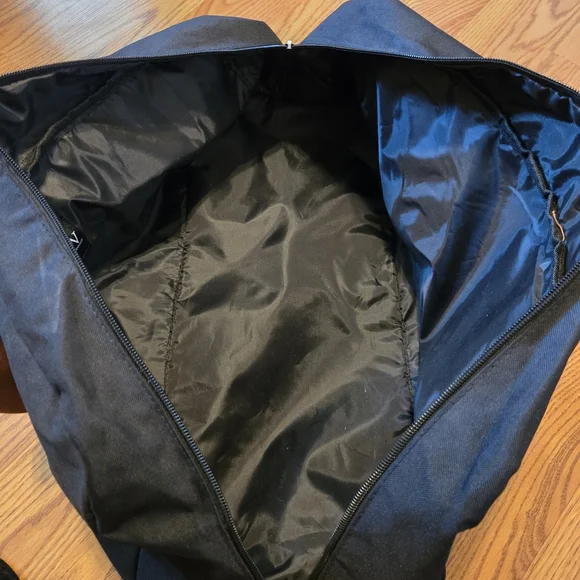 DSW Weekender Duffle Bag Black Tan Separte Shoe Compartment Gym Bag Travel Bag - Picture 12 of 15